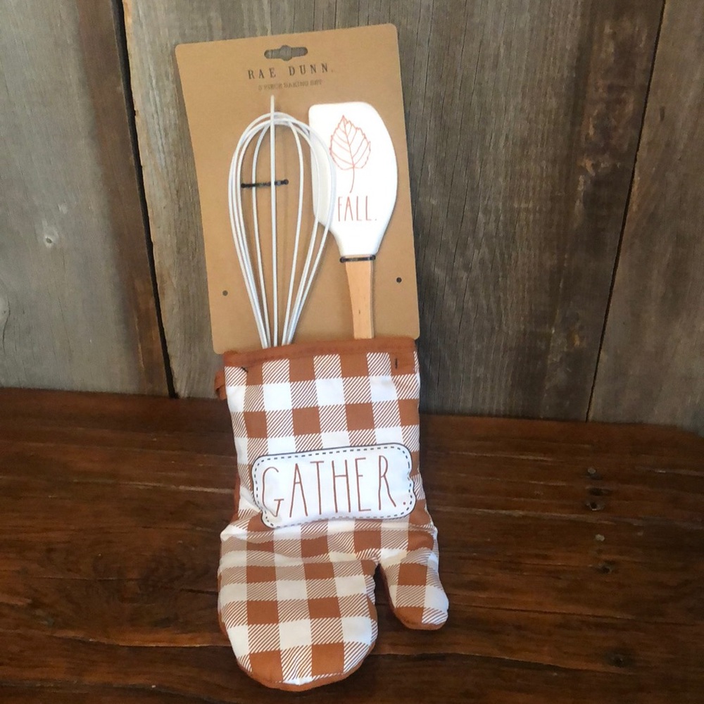 Rae Dunn 3 Piece Baking Set Gather